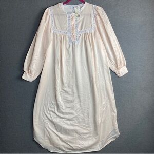 Vintage Night Flowers NY long sleeve Nightgown size M